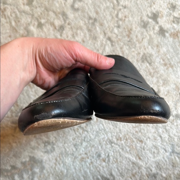 GUC J. Crew Black Leather Loafers Slip-On Style - Picture 5 of 5